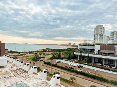 VENTA DE APARTAMENTO DE 3 SUITES EN ALEXANDER COLLECTION PUNTA DEL ESTE