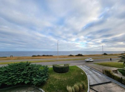 FRENTE AL MAR APARTAMENTO 2 DORMITORIOS VENTA PINARES 