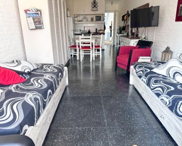 OPORTUNIDAD Monoambiente en primera linea playa Brava 