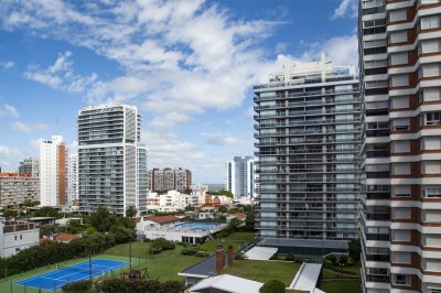 FOREST TOWER II PUNTA DEL ESTE ALQUILER ANUAL Y VENTA EN PLAYA BRAVA PUNTA DEL ESTE 