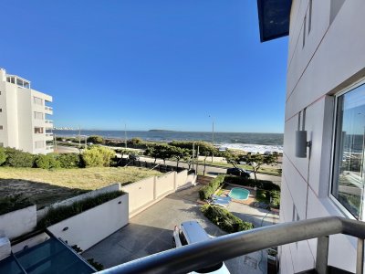 OPORTUNIDAD EN VENTA FRENTE AL MAR EN MANSA DE 1 DORMITORIO