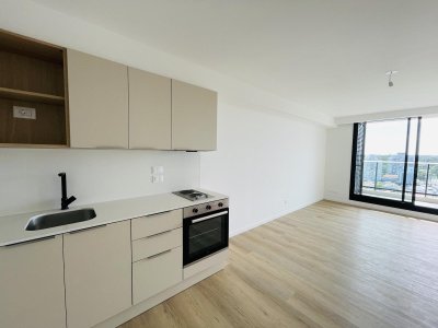 VENTA DE APARTAMENTO DE 1 DORMITORIO EN EDIFICIO MORE ATLANTICO PUNTA DEL ESTE 