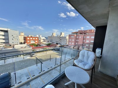 ALQUILER INVERNAL DE APARTAMENTO DE 1 DORMITORIO A ESTRENAR EN PENINSULA PUNTA DEL ESTE 