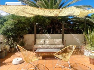 Hermoso apartamento con gran terraza en Peninsula - 1 dormitorio.