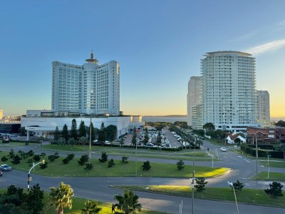 CASINO TOWER VENTA DE APARTAMENTO 2 SUITES - PUNTA DEL ESTE