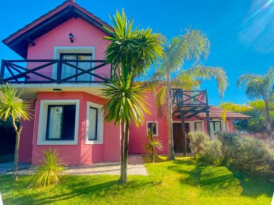 Casa - Balneario Buenos Aires