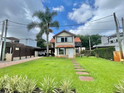 VENTA DE CASA DE 3 DORMITORIOS EN PUNTA BALLENA 