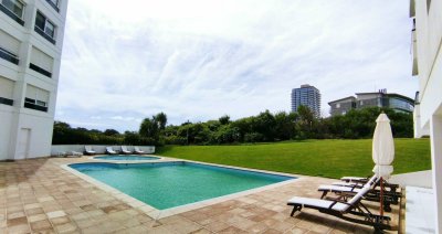 Alquiler de Temporada Apto 3D y dep de serv Rincón del Indio con Piscina 