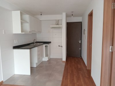 Alquiler anual 1 dormitorio en Cordón, excelente ubicación cerca de universidades