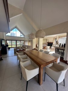 Venta y Alquiler de Temporada Casa 5D Lugano con Piscina climatizada 