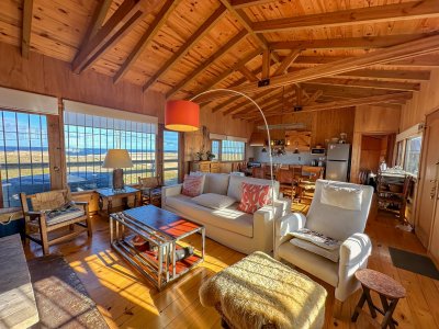 ? Espectacular casa en Balneario Santa Mónica - altura, luz y tranquilidad