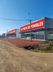 ? Próxima apertura: Ultimos 2 locales premium en Av. Lussich