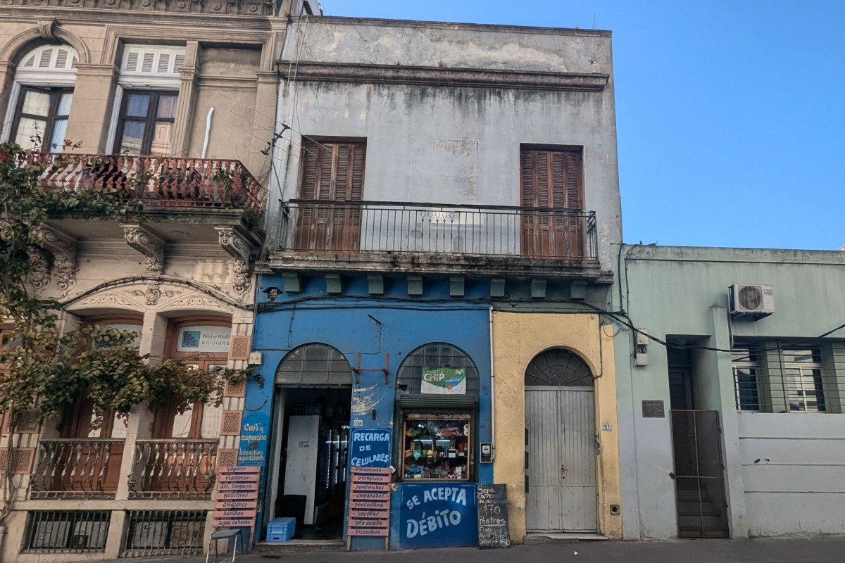 Apartamentos en Venta en Ciudad Vieja  padrón único con 4 unidades 