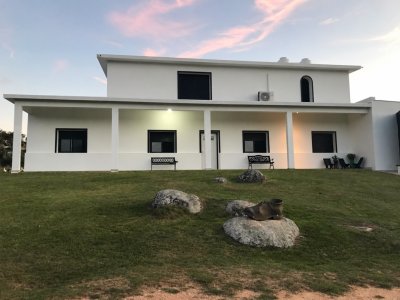 Campo de 39 hectareas con casa en venta, zona Cerro Catedral