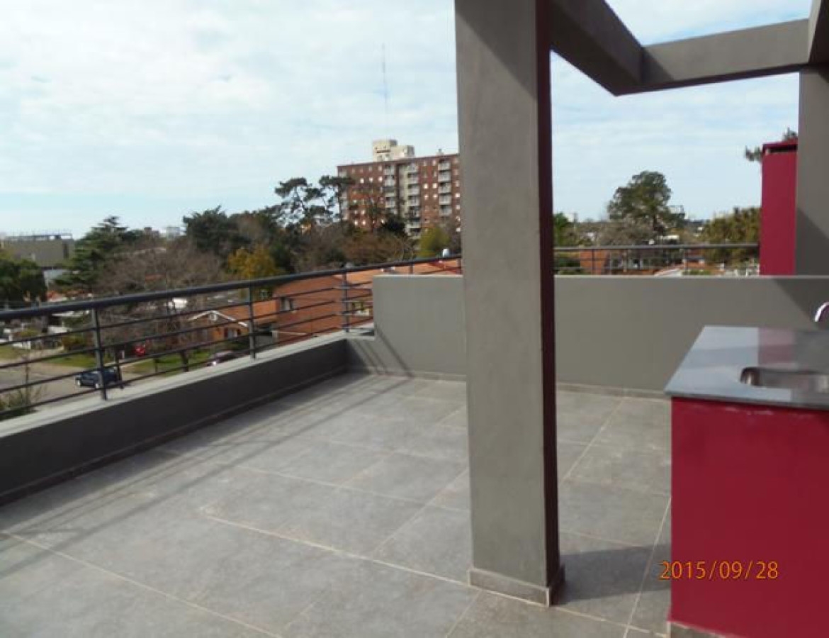 Venta depto 2 dorm baño cocina hermosa terraza c parrillero estacionamiento ascensor , Alquilado. Venta US$ 150.000