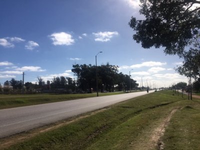 Sobre Ruta 39, excelente lote de 16500m2 ideal empresa, galpones, etc. Divisible. US$ 30 x m2