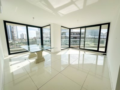 ALQUILER ANUAL APARTAMENTO 3 DORMITORIOS PUNTA DEL ESTE MANSA DESDE 1ERO JUNIO