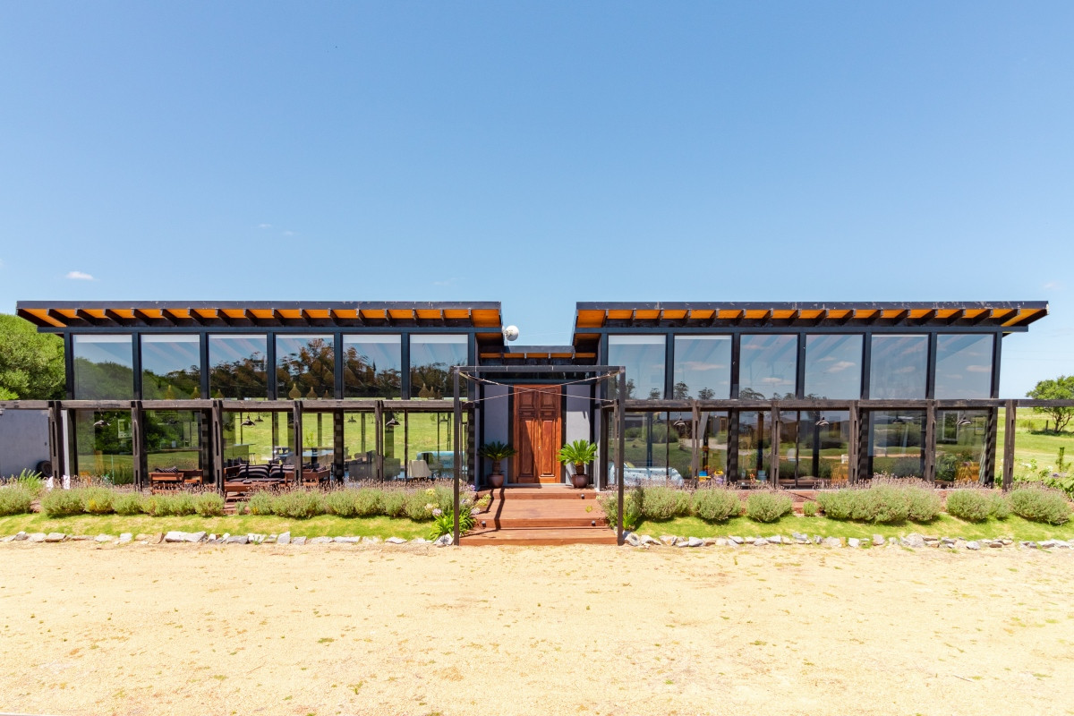 Imagen de Casa en El Quijote, La Barra. 3 dormitorios, terreno de 5000 m²