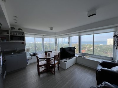 Alquiler de temporada en apartamento 1 dormitorio con vista al mar y servicios Punta del Este