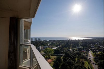 Venta Apartamento Dos Dormitorios Punta Del Este-oportunida