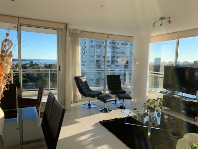 Alquiler anual apartamento 2 dormitorios en Bellagio Tower Punta del Este
