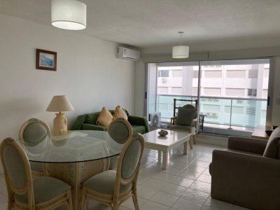 Venta apartamento 1 dormitorio en Playa Mansa Punta del Este