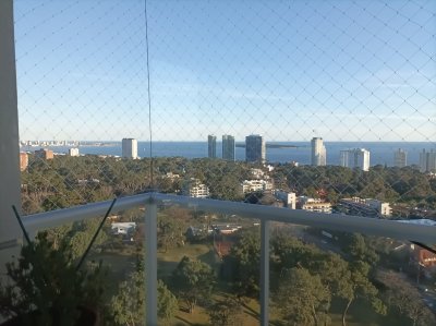 Venta de apartamento 2 dormitorios en edificio con servicios 