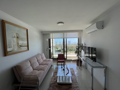 Alquiler temporada de apartamento 1 dormitorio en Place Lafayette con excelentes servicios