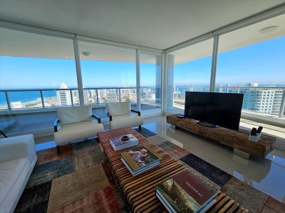 VENTA Penthouse 3 dormitorios con terraza exclusiva y parrillero en torre ONE 