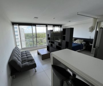 Venta en oportunidad de monoambiente en edificio Bellagio de Punta del Este
