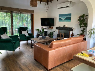 Venta de casa 3 dormitorios en Pinares 