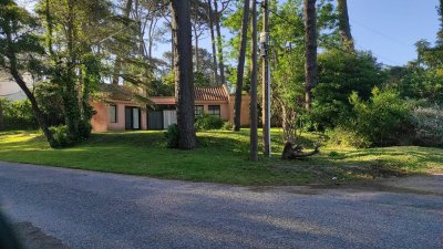 Alquiler invernal de casa 4 dormitorios en San Rafael Punta del Este