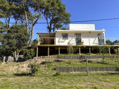 Venta Casa 2 Dormitorios Chihuahua Punta Del Este
