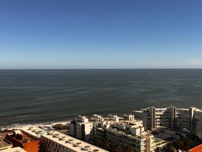 VENTA APARTAMENTO EN PENINSULA 3 DORMITORIOS 