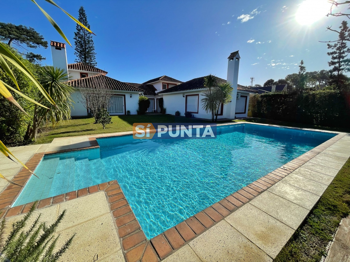 alquilo casa con piscina en san rafael, punta del este  - spt9439c