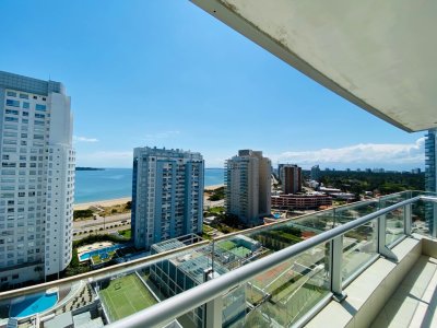 Venta apartamento de  3 DORMITORIOS en PLAYA MANSA 