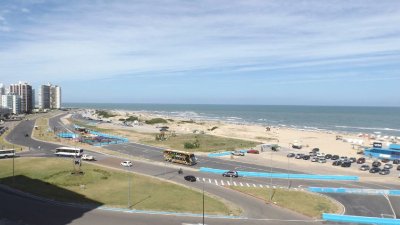 complejo de  gran categoría en playa brava