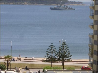HERMOSO APARTAMENTO SOBRE PLAYA BRAVA VISTA A LA MANSA CERCA DEL CENTRO