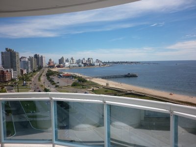 Apartamento en Punta del Este, Mansa