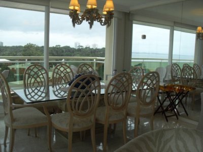 Muy lindo apartamento en venta Punta Del Este 