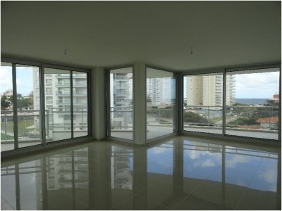 Apartamento en Mansa, 3 dormitorios *