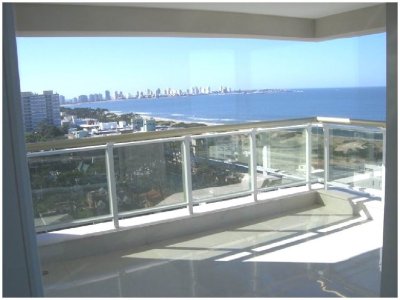 Apartamento en Mansa, 3 dormitorios *