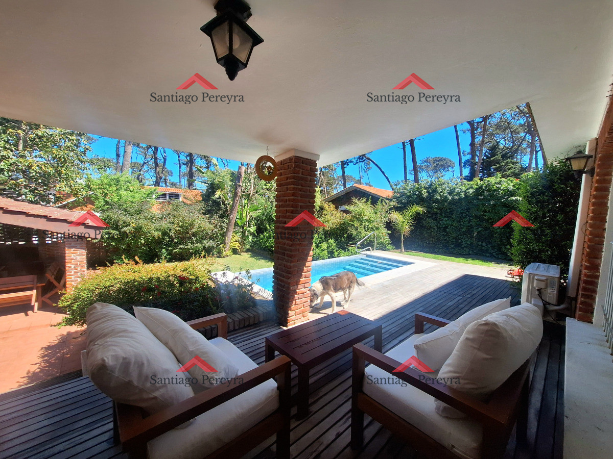 Casa en Mansa, Punta del Este — REF 3750