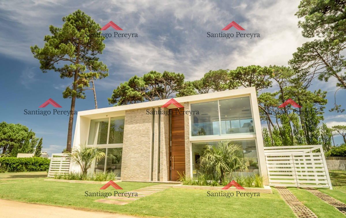 Boulevard Park - GoPunta - Portal Inmobiliario de Punta del Este - Maldonado