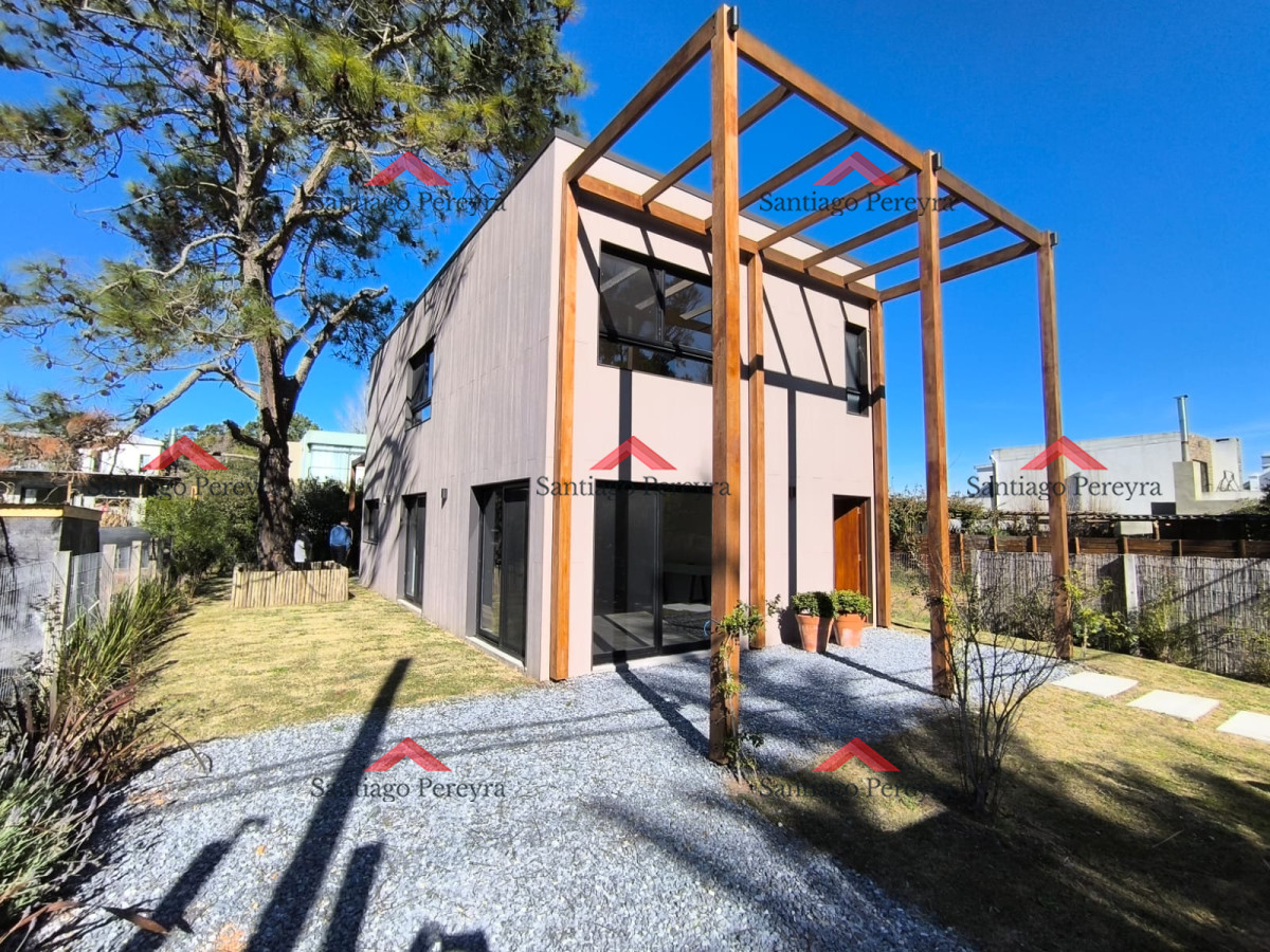 Casa de 4 dormitorios en La Barra