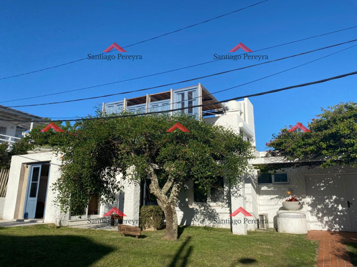 Casa en La Barra, Punta del Este — REF 4220