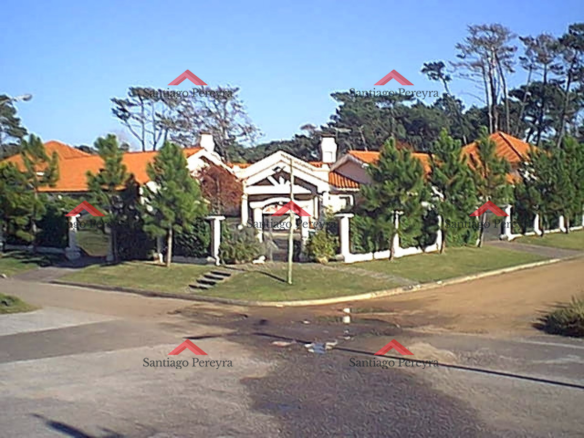 Lugano - GoPunta - Portal Inmobiliario de Punta del Este - Maldonado