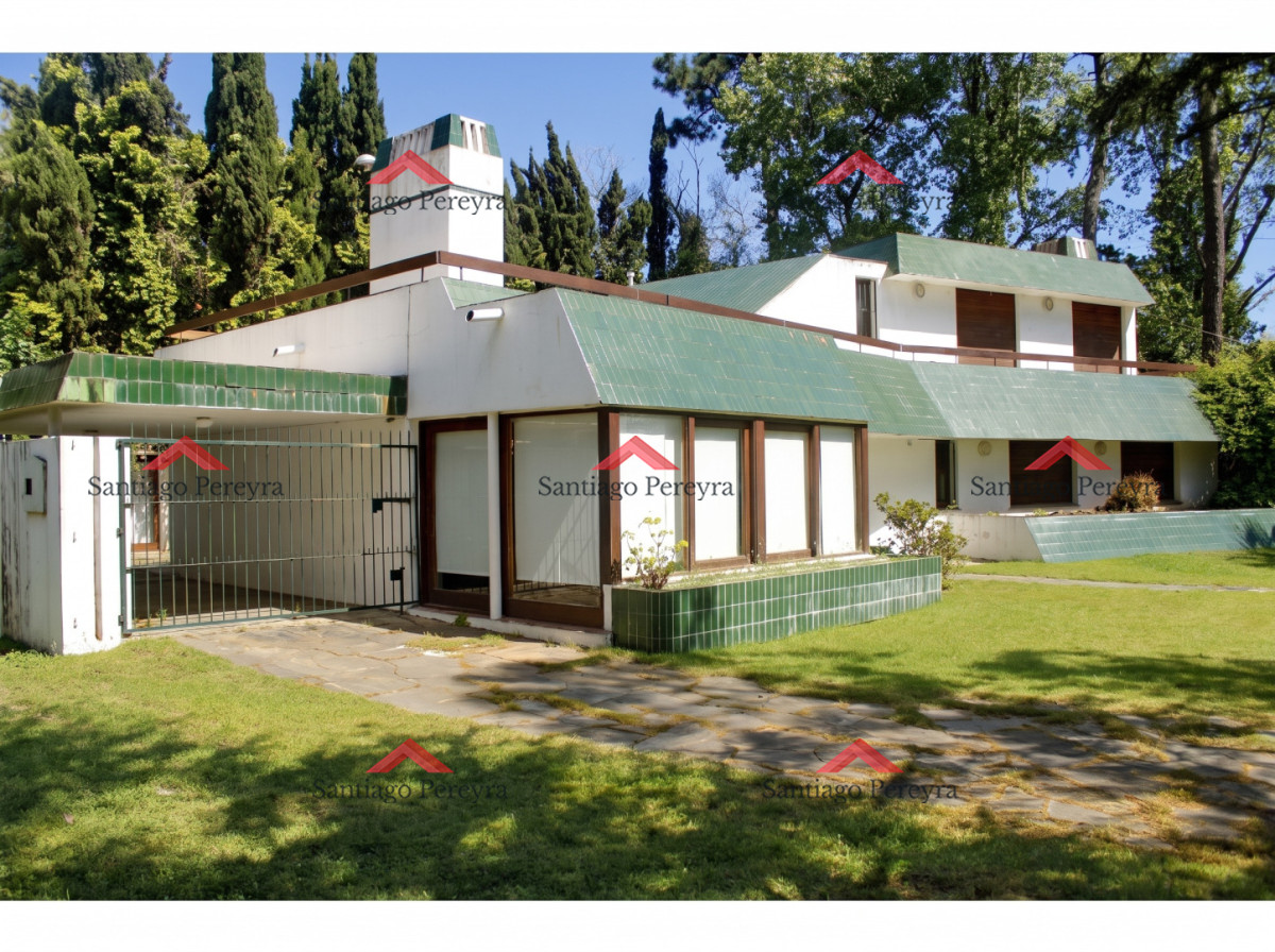 Casa en Mansa, Punta del Este — REF 10953