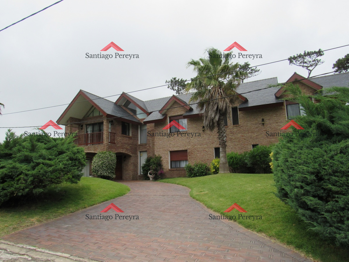 Casa en Mansa, Punta del Este — REF 5069