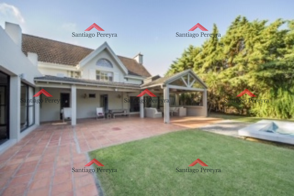 Beverly Hills - GoPunta - Portal Inmobiliario de Punta del Este - Maldonado